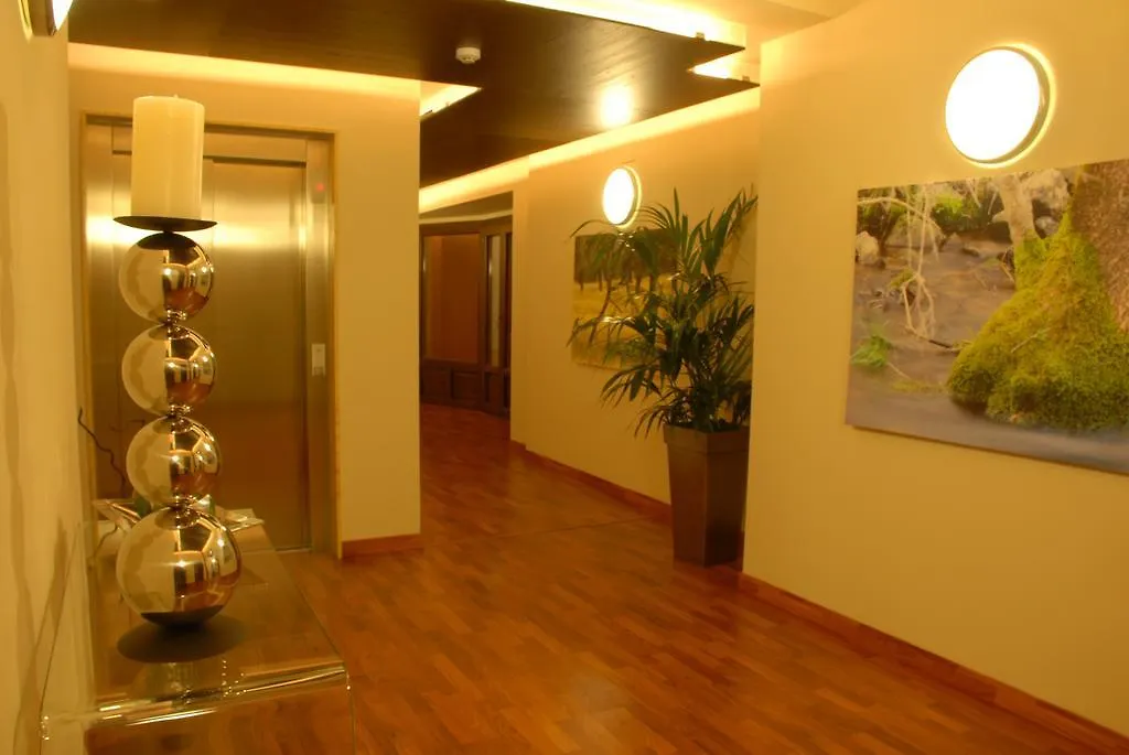 Hotel Los Usias Dos Torres
