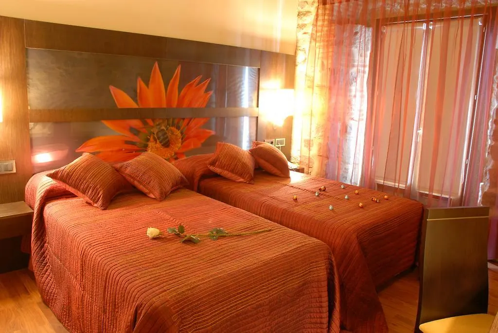 Hotel Los Usias Dos Torres