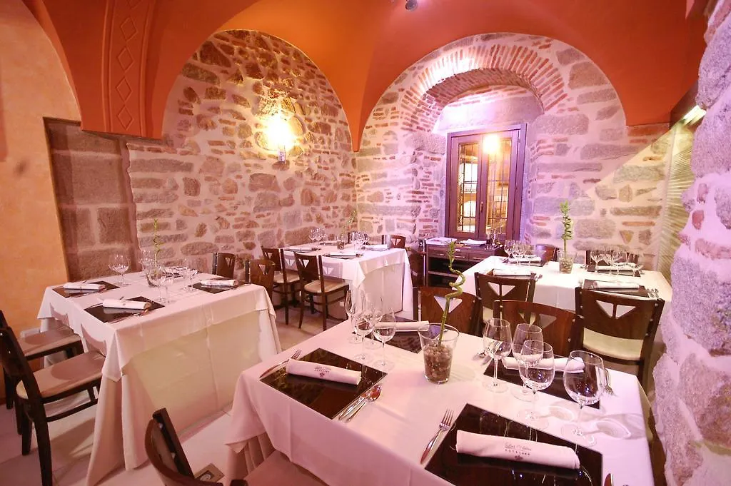 Hotel Los Usias Dos Torres Spain