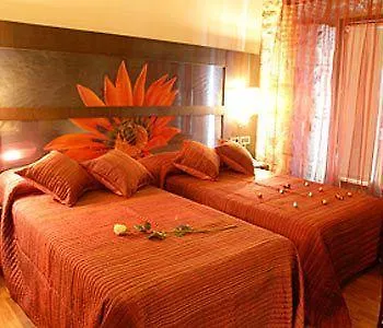 Hotel Los Usias Dos Torres 3*,